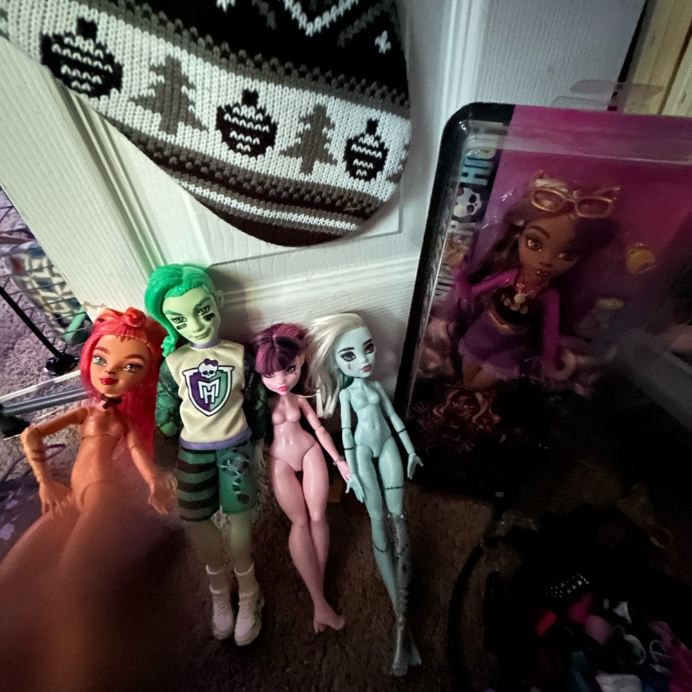 ghouls spirit and in box clawdeen g3